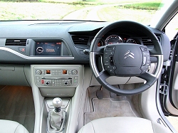 2008 Citroen C5. Image by Dave Jenkins.