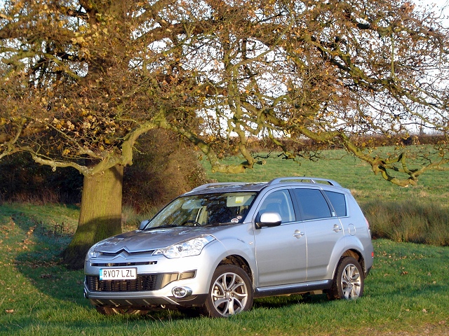 Citroen crosses the SUV line. Image by Dave Jenkins.
