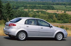 2004 Daewoo Lacetti. Image by Daewoo.