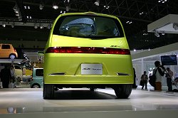 2005 Daihatsu SK Tourer concept. Image by Shane O' Donoghue. Click here for a larger image. 2005 Daihatsu SK Tourer concept. Image by Shane O' Donoghue.