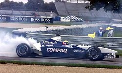 The BMW engine expires at the 2001 US GP. Image by Eileen Buckley.