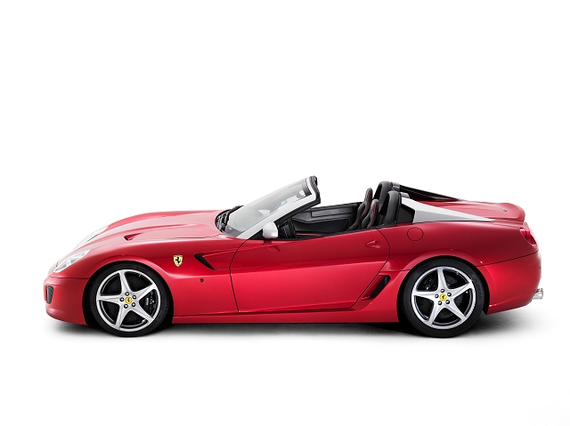 Ferrari SA APERTA roadster to debut in Paris. Image by Ferrari.