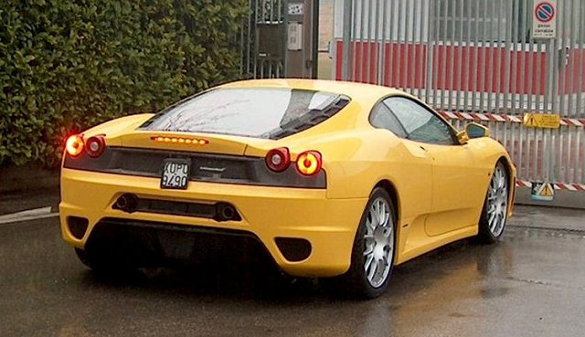 Challenge Stradale caught in Maranello. Image by www.italiaspeed.com.