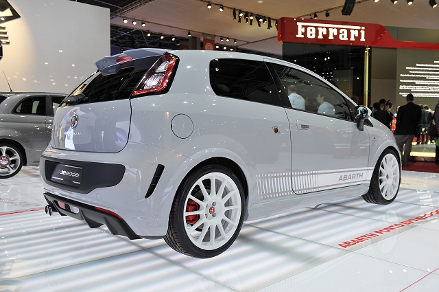 2011 Abarth Punto Evo esseesse. Image by Max Earey.