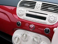 2009 Fiat 500C. Image by Mark Nichol.