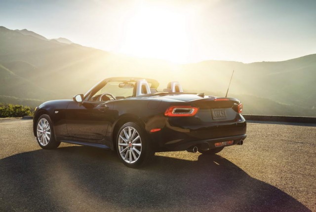 2016 Fiat 124 Spider. Image by Fiat.