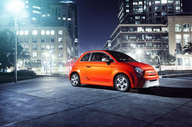 Fiat 500e previewed. Image by Fiat.