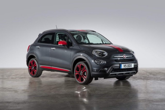 Accessory range for Fiat 500X. Image by Fiat.