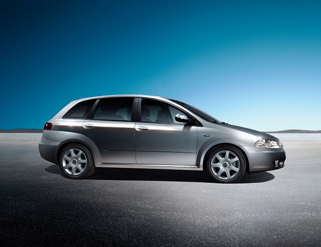 Fiat re-invents the Croma in Geneva. Image by Fiat.