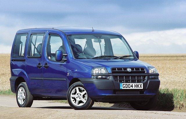 2004 Fiat Doblo JTD review. Image by Shane O' Donoghue.