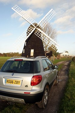 2006 Fiat Sedici. Image by Syd Wall.