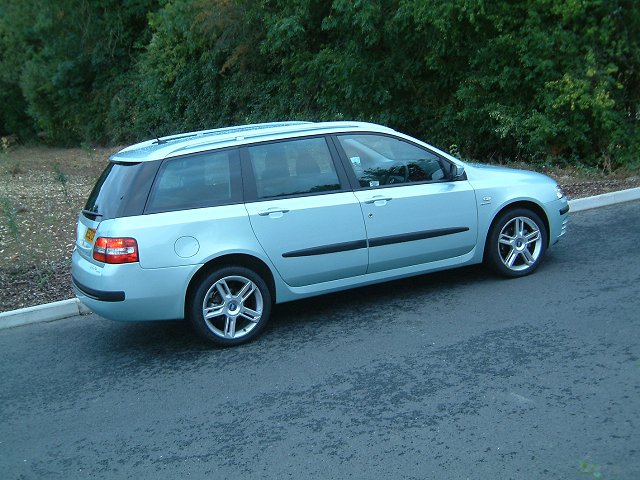 2003 Fiat Stilo Multi Wagon JTD. Image by Shane O' Donoghue.