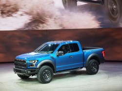 2015 Ford F-150 Raptor. Image by Newspress.