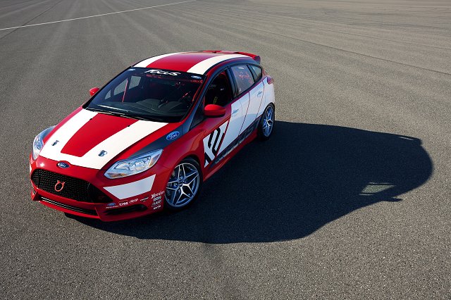 Focus Race Car concept hits LA. Image by Ford.