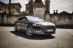 2015 Ford Vignale Mondeo. Image by Ford.