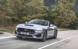 Soft-top 'Stang does a huge tour of the UK. Image by Ford.