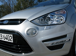 2010 Ford S-Max. Image by Mark Nichol.