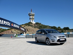 2010 Ford S-Max. Image by Mark Nichol.