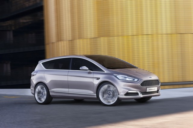 Vignale S-Max hits new heights. Image by Ford.