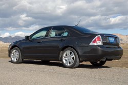 2007 Ford Fusion. Image by Paul Shippey.