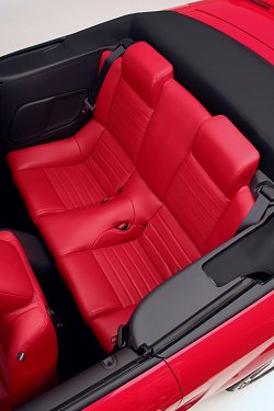 2005 Ford Mustang Convertible. Image by Ford.