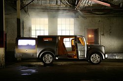 2005 Ford Synus concept. Image by Ford.