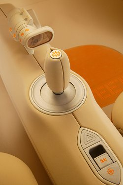 2005 Ford Synus concept. Image by Ford.