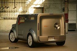 2005 Ford Synus concept. Image by Ford.