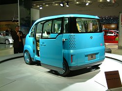 2003 Daihatsu Qi concept. Image by Adam Jefferson.
