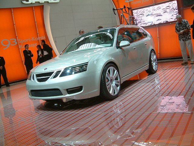 2003 Saab 9-3 Sport Hatch concept car image gallery. Image by Shane O' Donoghue.