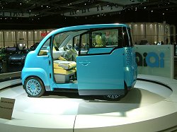 2003 Daihatsu Qi concept car. Image by Shane O' Donoghue.