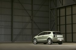 2005 GM Sequel concept. Image by General Motors.