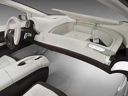 2005 GM Sequel concept. Image by General Motors.