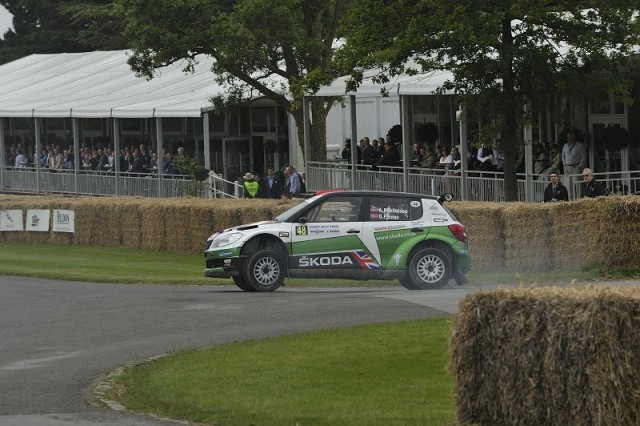 Road ahead clear for racing. Image by Newspress.