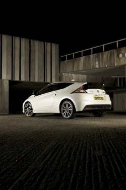 2011 Honda CR-Z. Image by Honda.