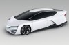 2013 Honda FCEV concept. Image by Honda.