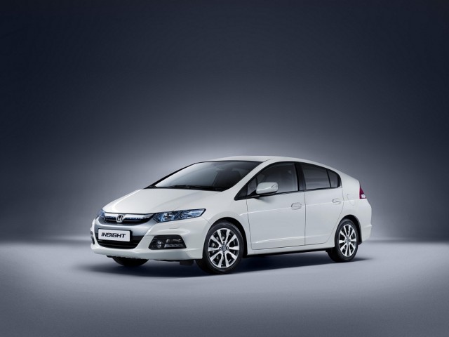 Honda Insight improved for 2012. Image by Honda.