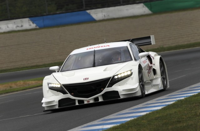 Honda NSX races again. Image by Honda.