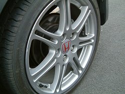 2004 Honda Civic Type-R. Image by Shane O' Donoghue.