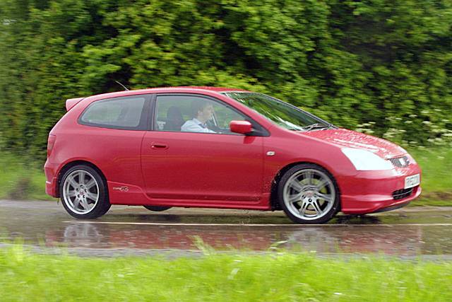 2003 Honda Civic Type R review. Image by Mark Sims.