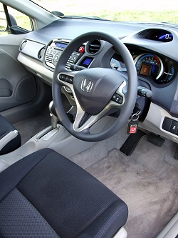 2009 Honda Insight. Image by Dave Jenkins.