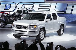 2005 Honda Ridgeline. Image by Honda.