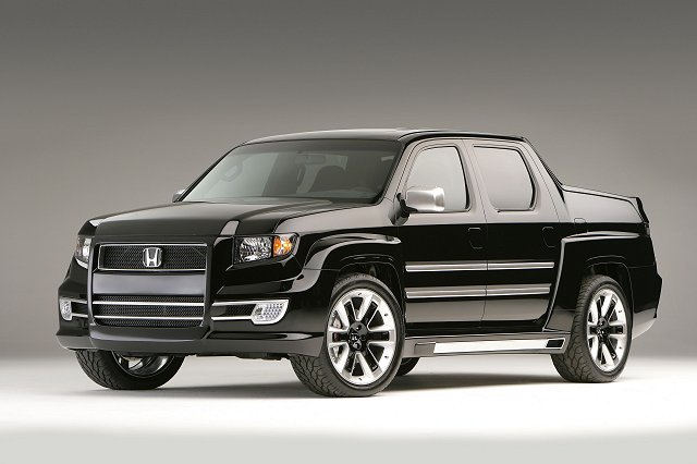 2005 Honda Ridgeline image gallery. Image by Honda.