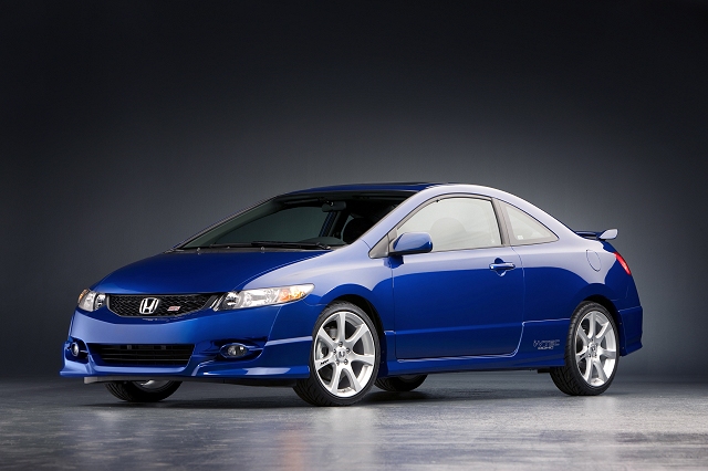 2008 Honda Civic Si Coupe with HFP. Image by Honda.