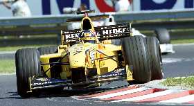 Both Jordans finished in the points, sandwiching Barrichello's Stewart