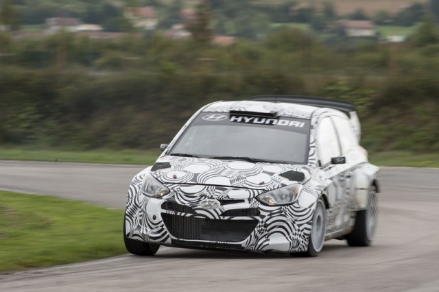 Hyundai tests i20 WRC on high. Image by Hyundai.