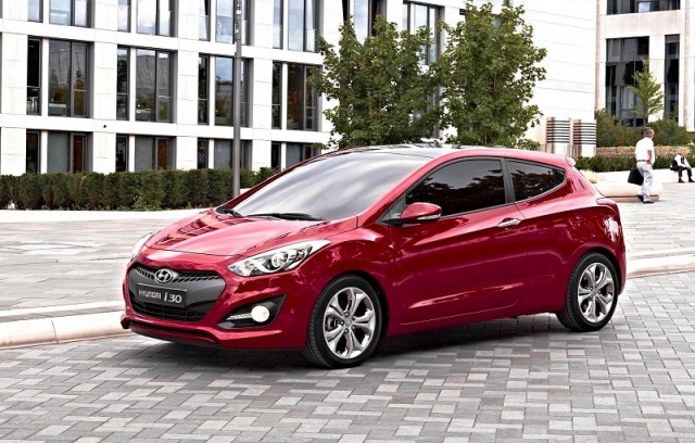 Hyundai reveals three-door i30. Image by Hyundai.