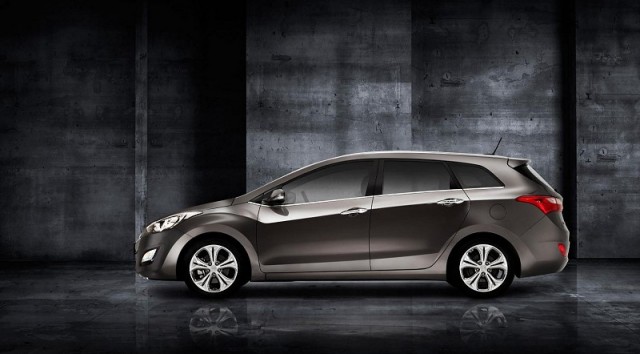 Hyundai i30 Wagon revealed. Image by Hyundai.