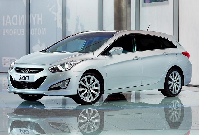 First photos of Hyundai i40. Image by Hyundai.