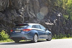 2011 Hyundai i40 Tourer. Image by Stuart Collins.